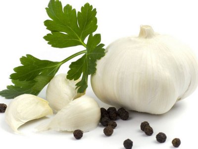 大蒜素在养鸡中的作用